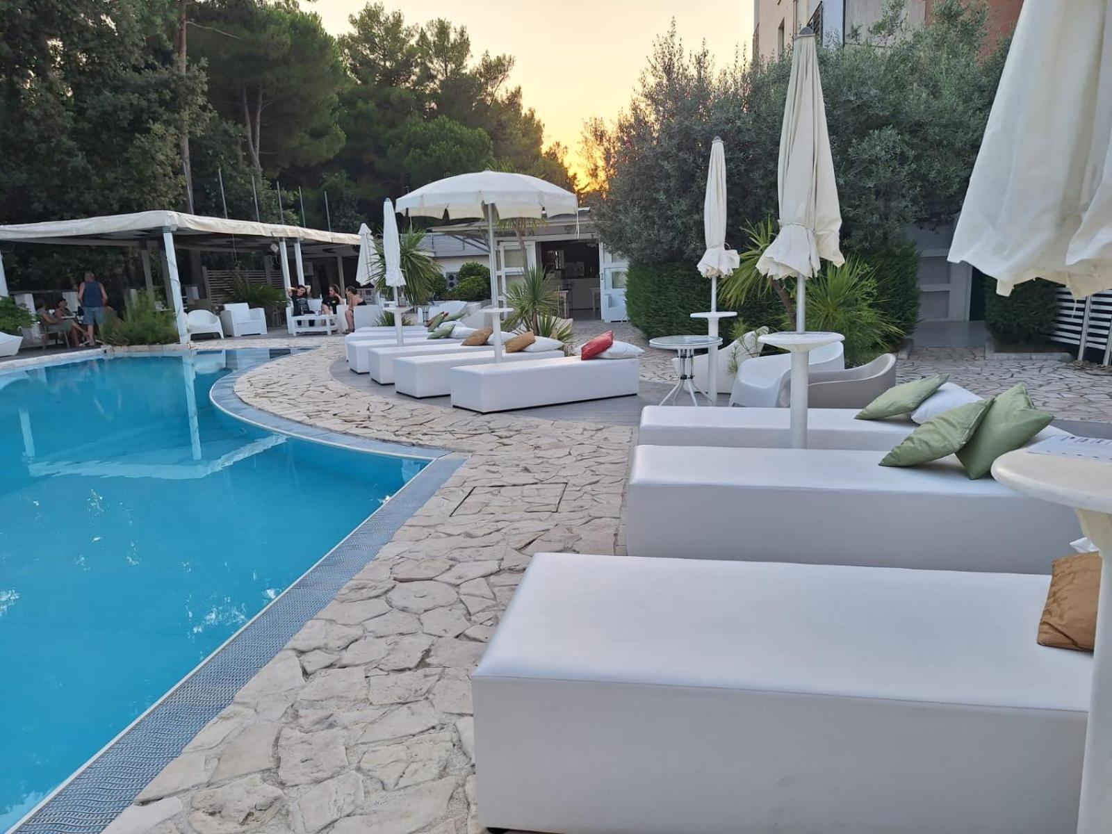 B&B Biancopineta - San Salvo Marina Exterior photo